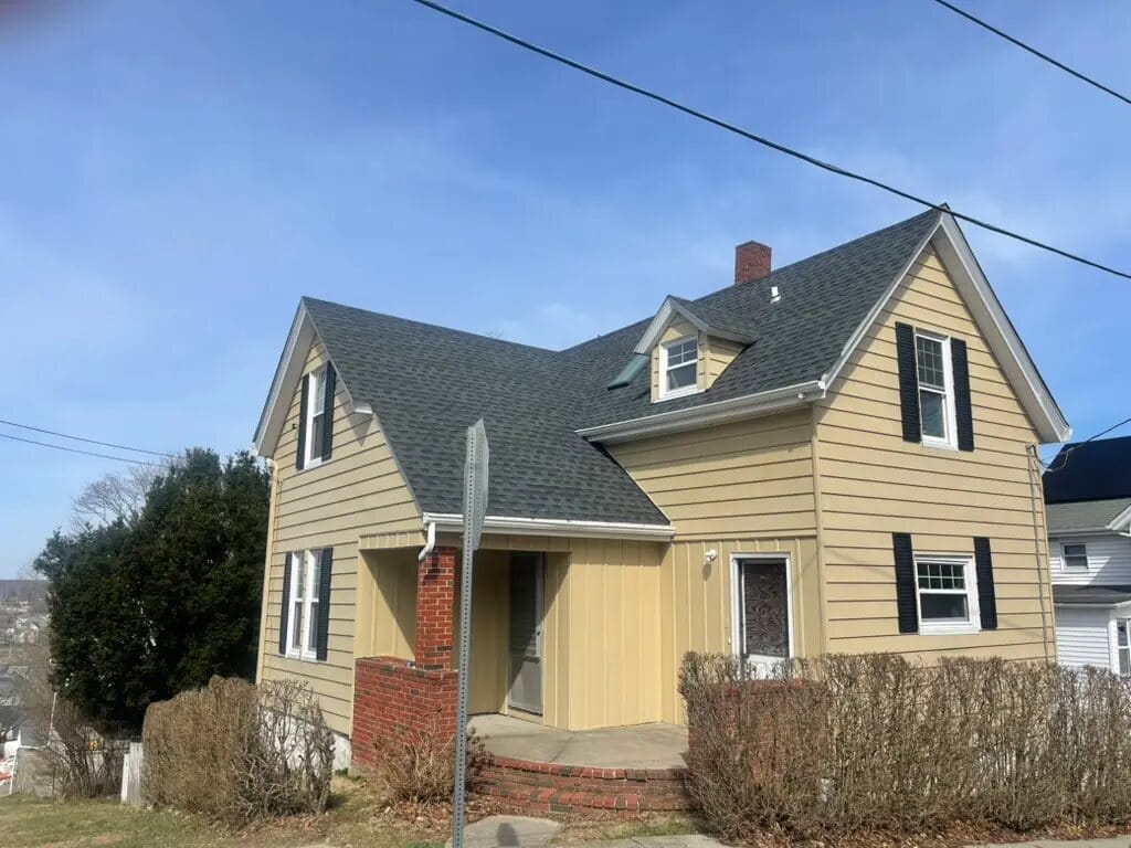Single-family home in Fall River MA we buy for cash
